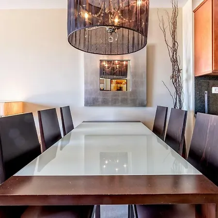 Stunning 2br Sea View 8 In Malibu Fuengirola
