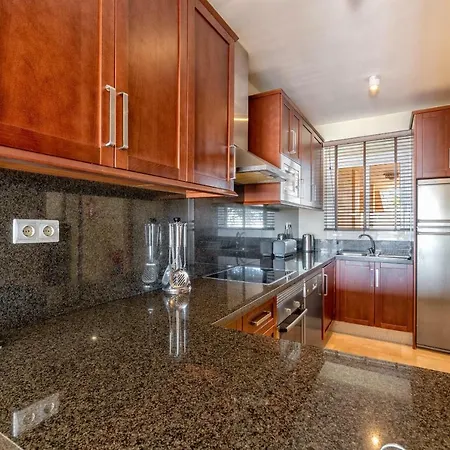 Stunning 2br Sea View 8 In Malibu