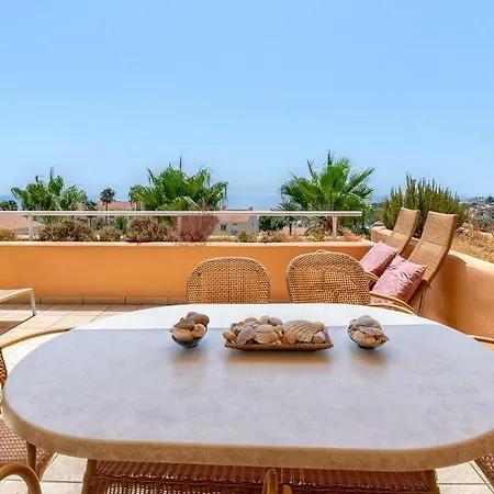 Stunning 2br Sea View 8 In Malibu Apartment