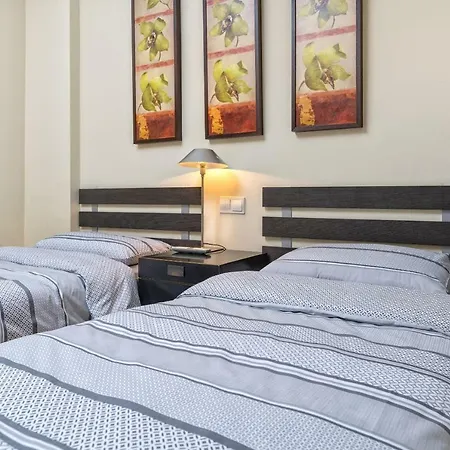 Stunning 2br Sea View 8 In Malibu *