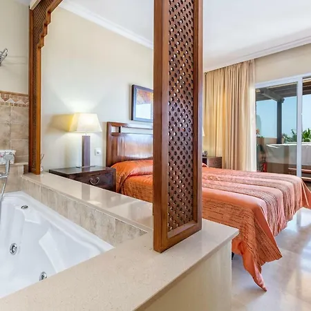 Apartment Stunning 2br Sea View 8 In Malibu *
